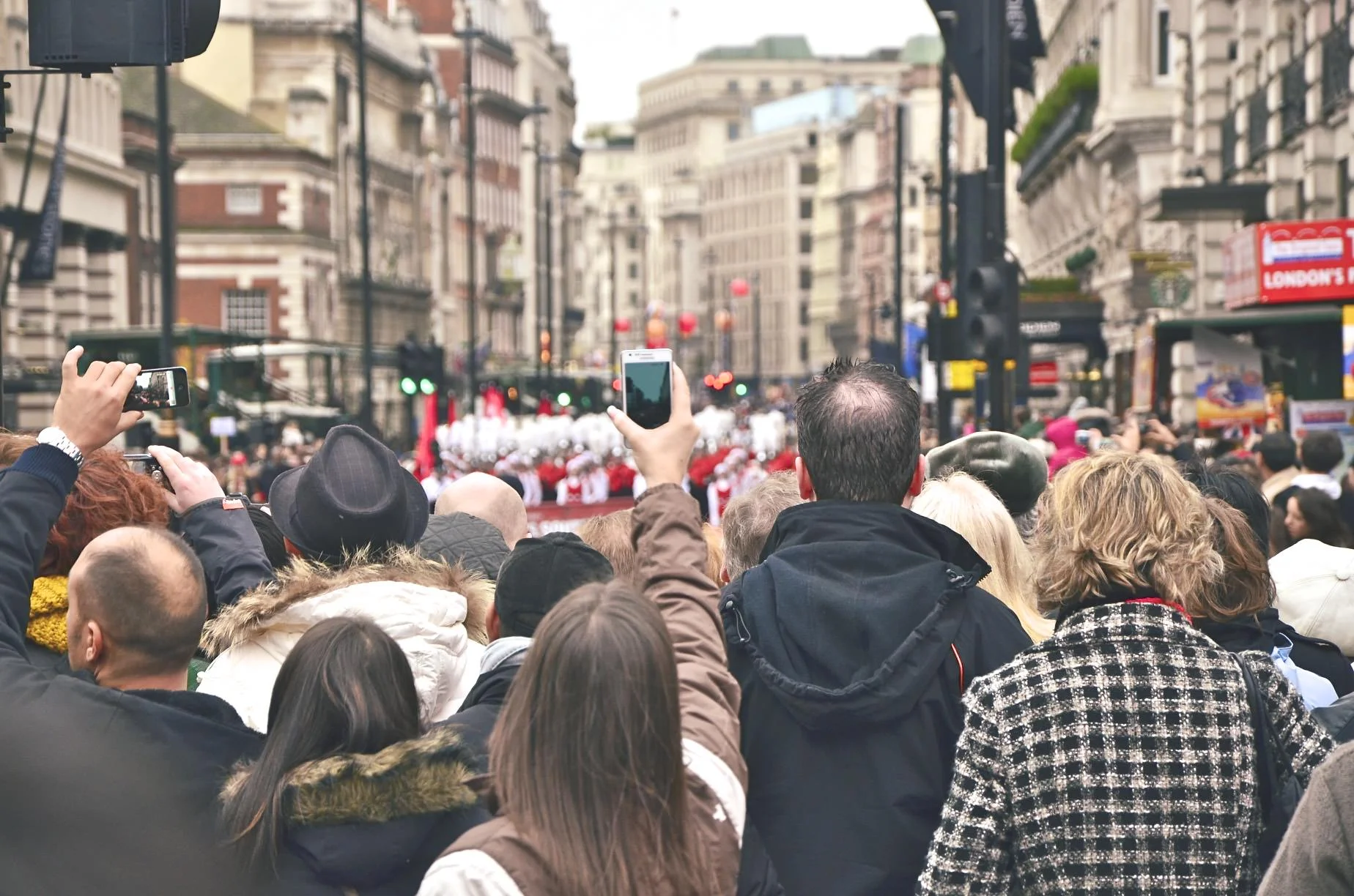 Crowd on Oxford St.jpg