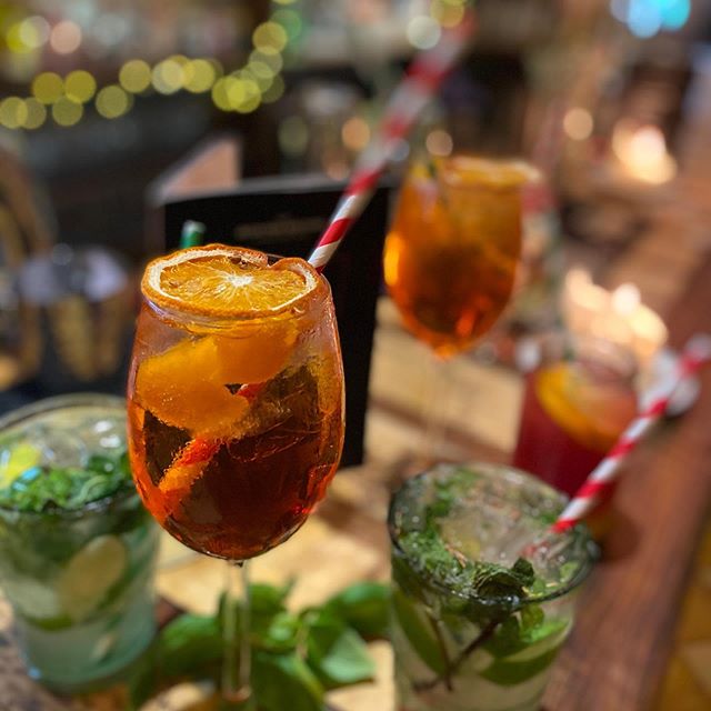 🍹 Classic cocktails, available year round #cocktails #cocktail #cocktaildress #cocktailsofinstagram #cocktailparty #cocktailhour #cocktailbar #happyhour #bar #barman #barmen #bars #restaurant #cocktailporn #cocktailphotography #batheats #bathdrinks 