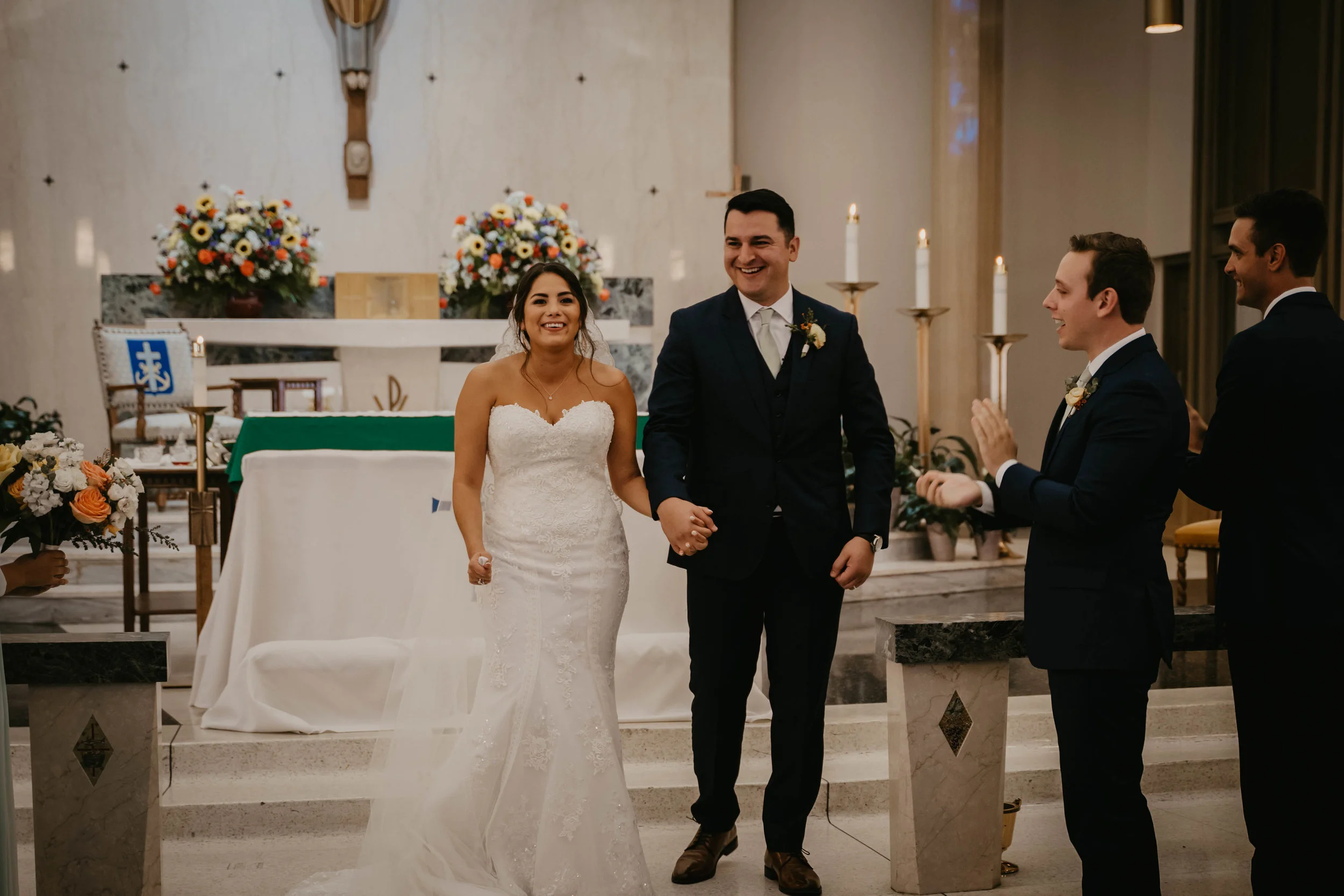 austin-wedding-videographer (26 of 999).jpg