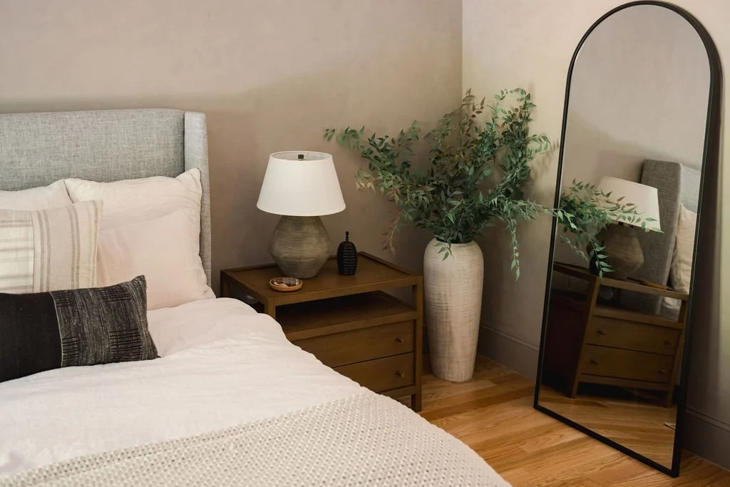 Composed_Living_Branding_2023_375.jpg