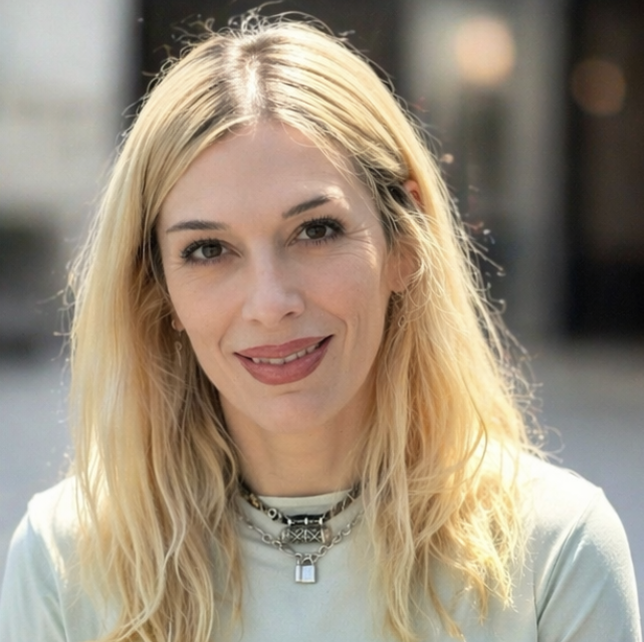 photo of composed living organizer stella