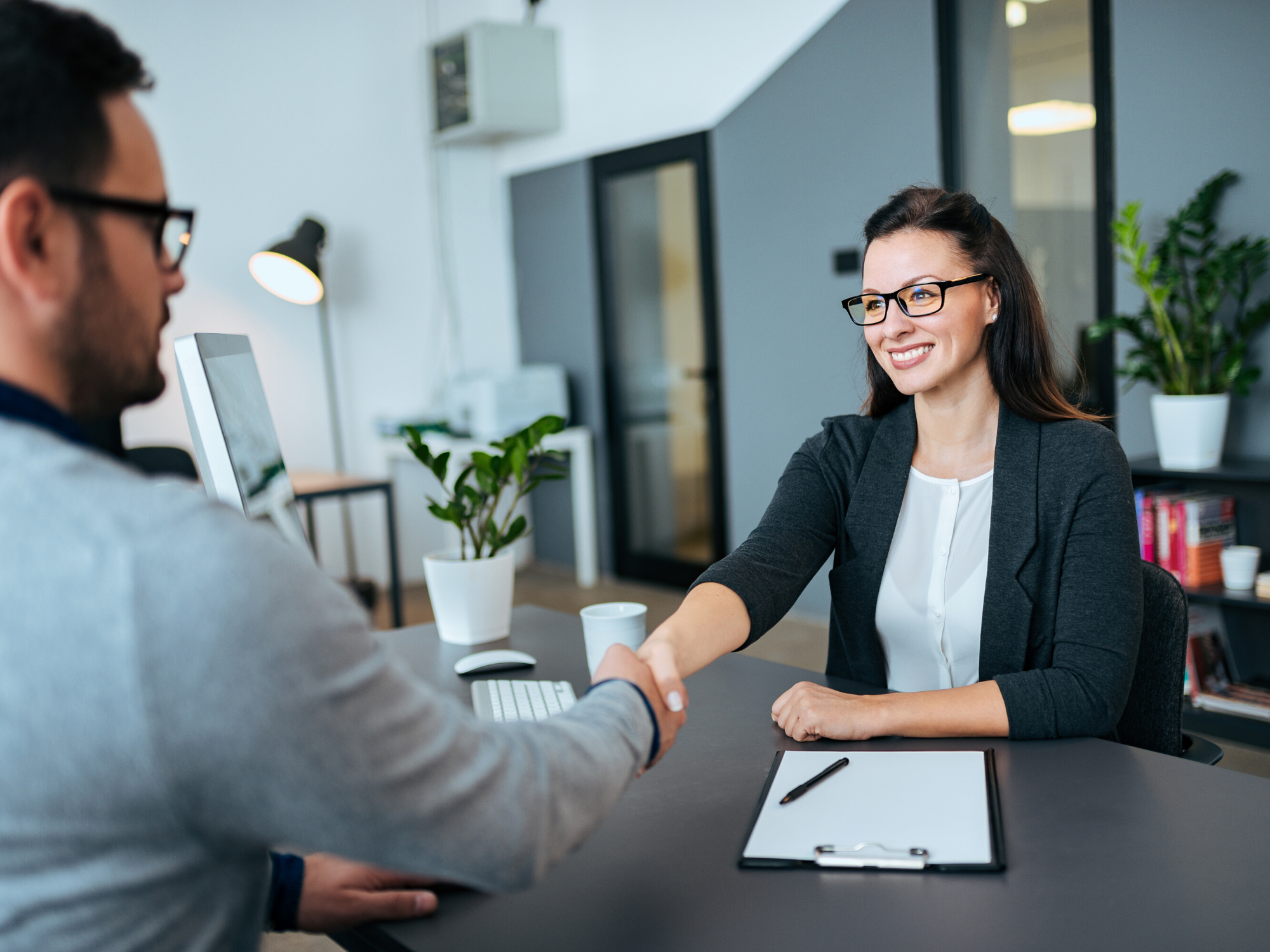 Building the Foundation to Successfully Negotiate Your Salary