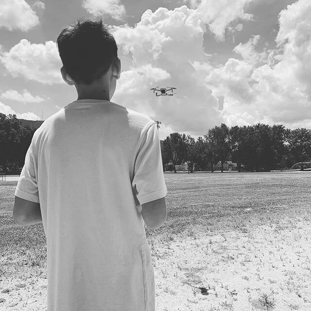 My young apprentice. #droneop #mavic
