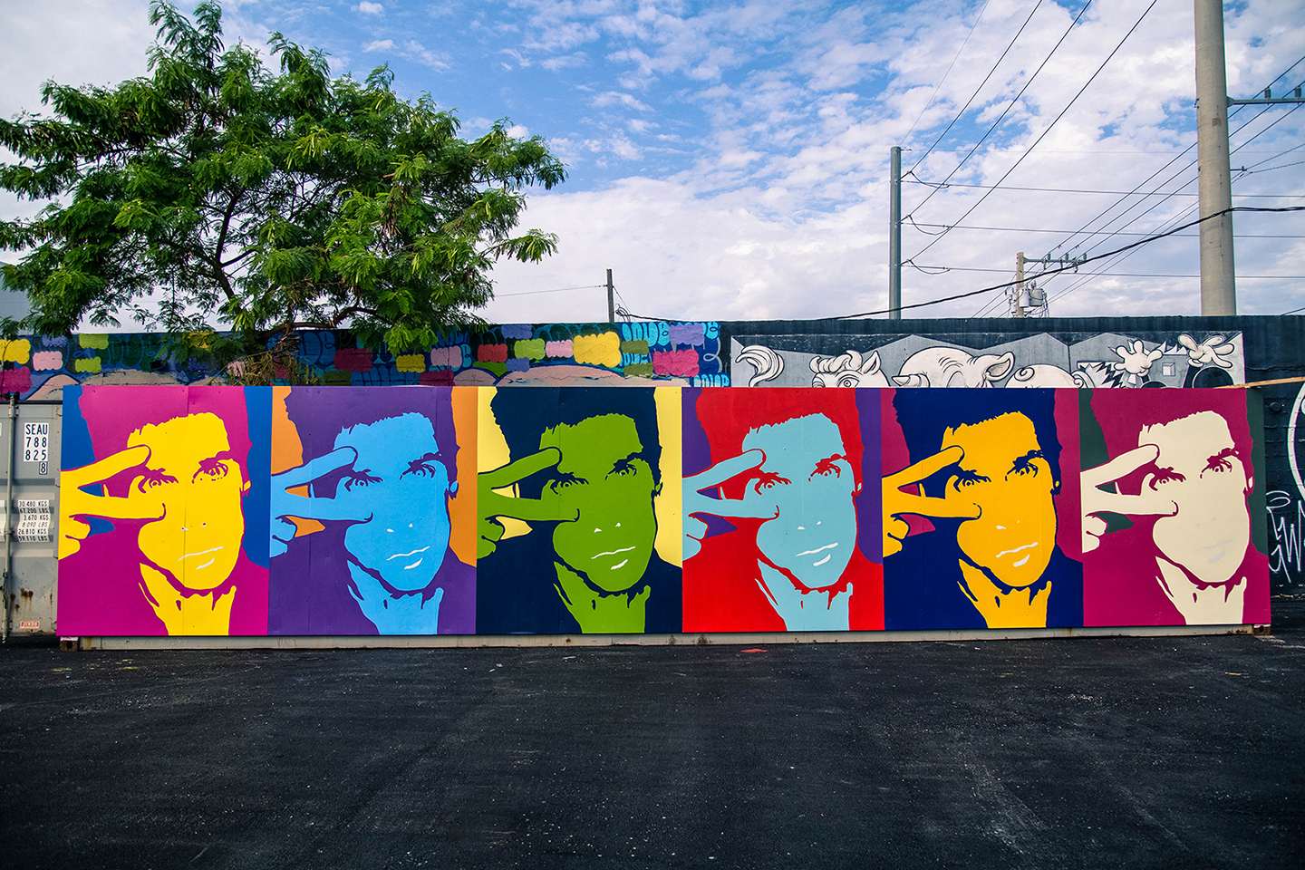 <h6 >ZOOLANDER 2 - ART BASEL<h6/><h2>PARAMOUNT PICTURES<h2/>