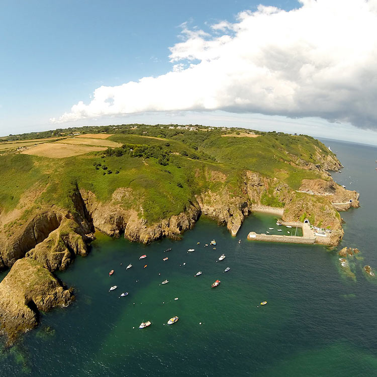 day trips from jersey to sark