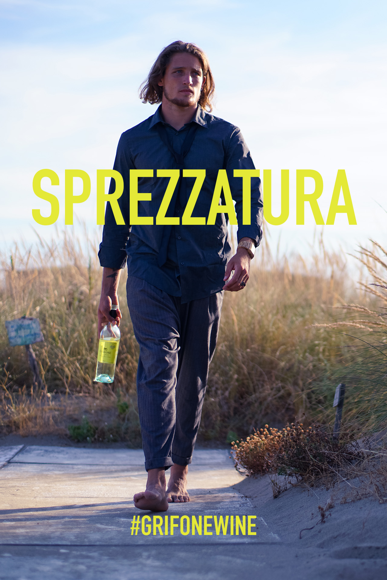 style a casual shirt and white wine #grifonepair