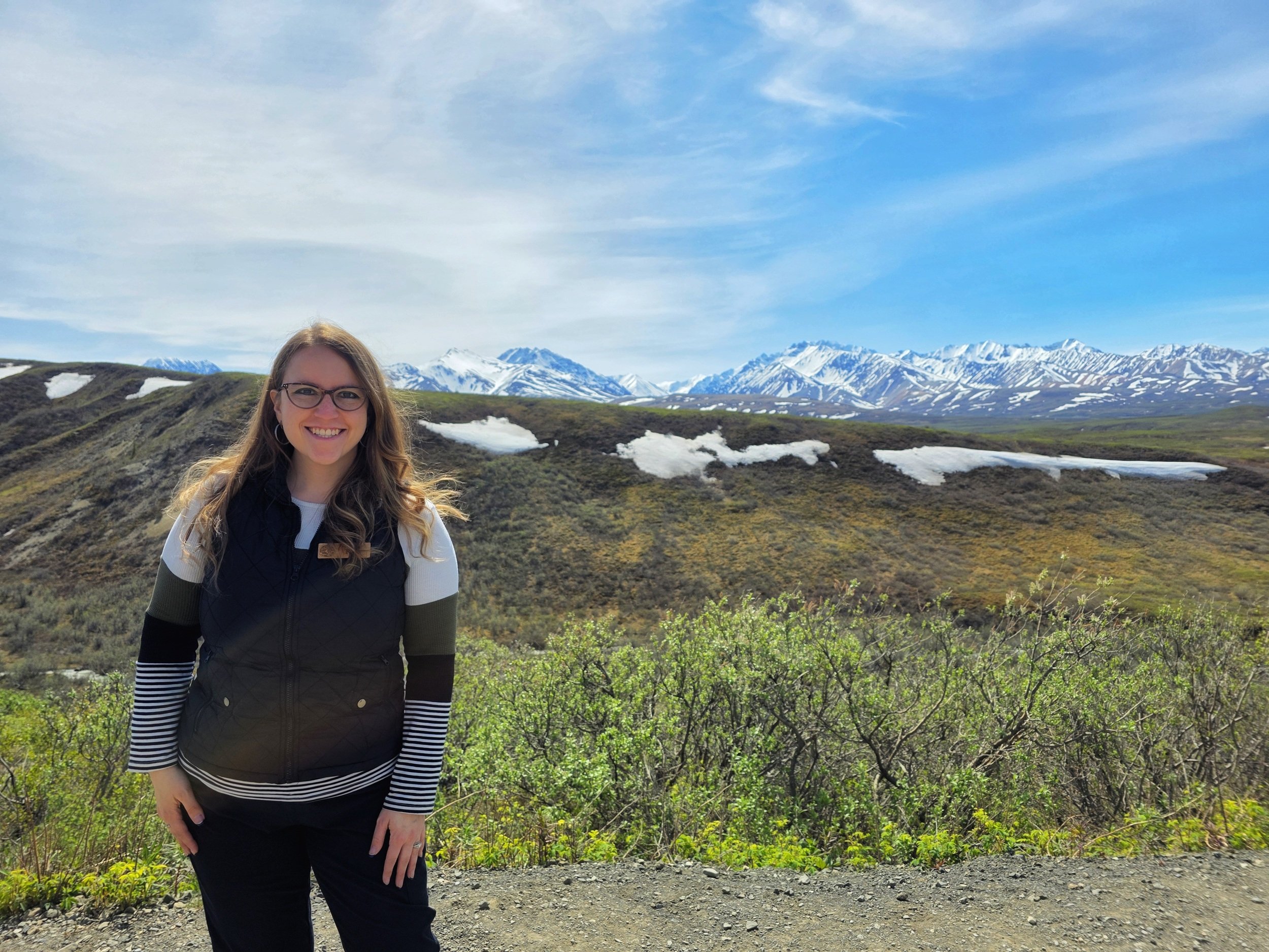   KIM THOMPSON  Tour Director    Kim has always been a storyteller. Long before she became a tour director, she was writing, researching, and sharing stories through her work in journalism and tourism PR—skills she now brings to life on the road. Kim