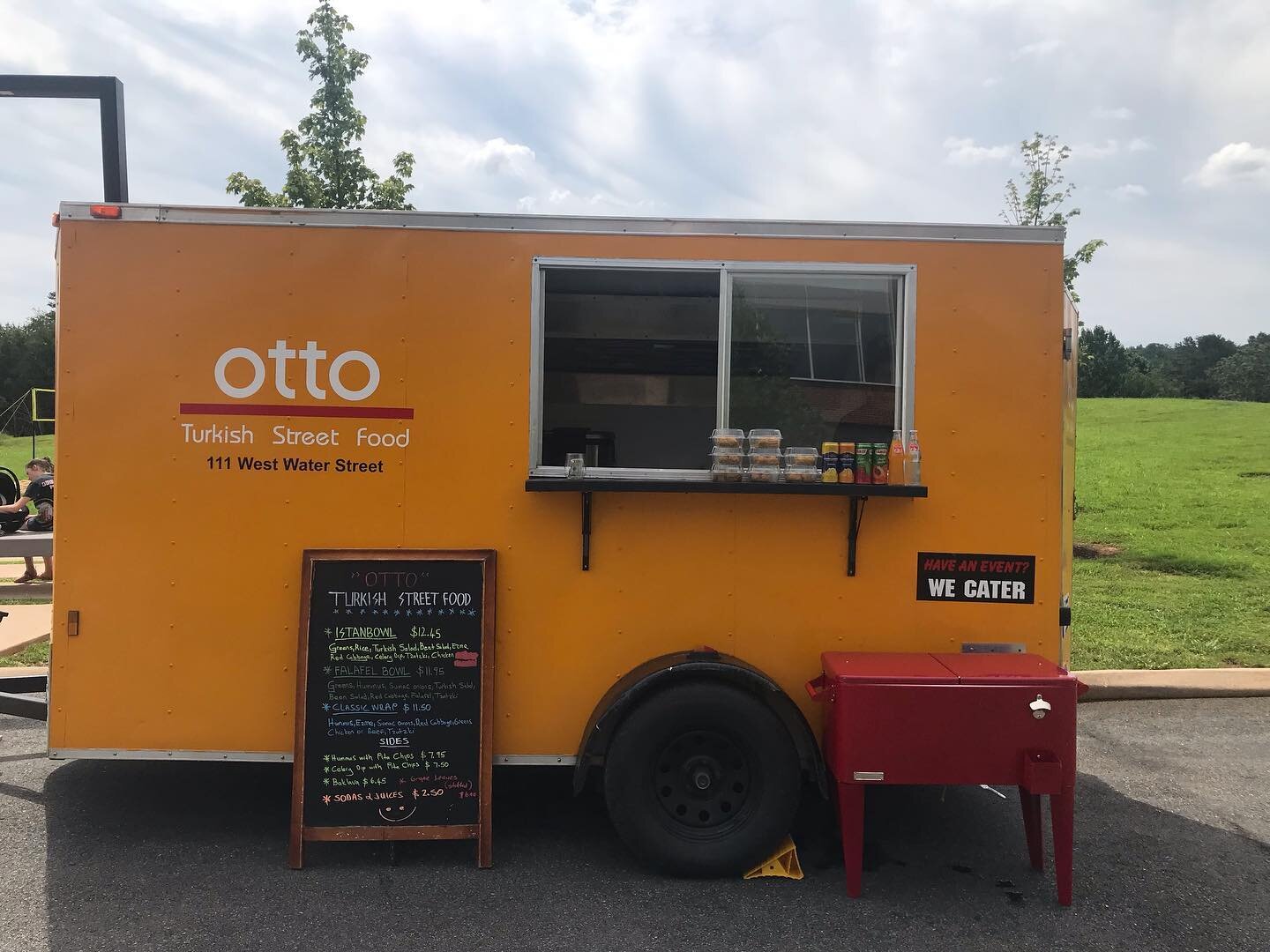 It’s lunch time! Come join us for some delicious food. Then play some games and get a massage!