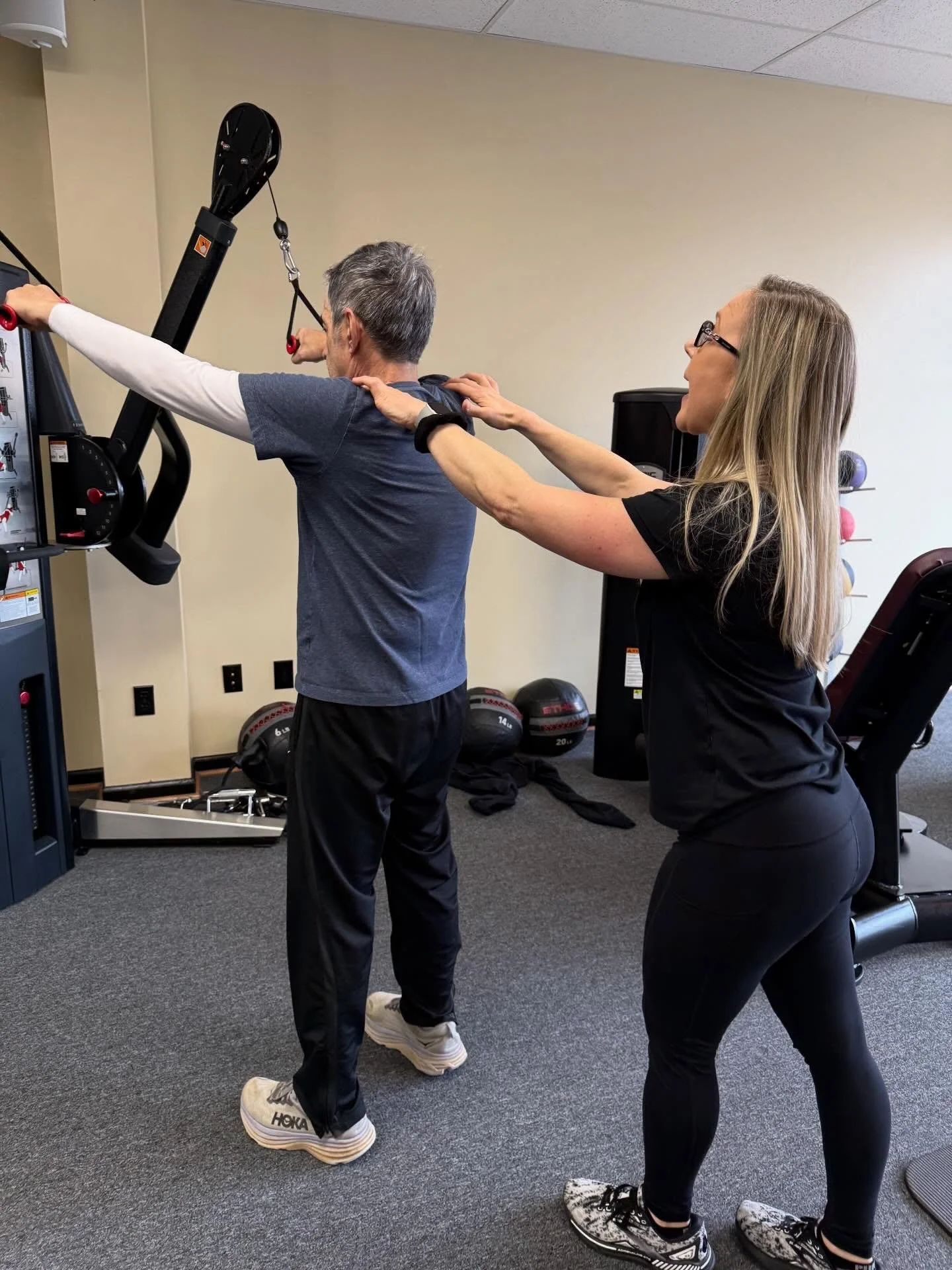 Are your shoulders living up by your ears? 😅

Desk life, stress, &ldquo;just one more email&rdquo;&hellip; and your posture pays the price.

Better posture = less pain.
Less neck and shoulder tension, and a stronger back to keep you upright.

Here, 