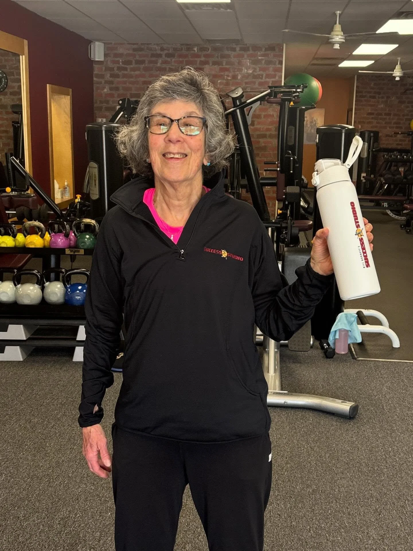 Our H20 Bingo challenge is in full swing!!

Stop by the front desk to pick up your bingo card, bottle and hydration guide!

Just want a BBSS insulated water bottle? We have extras 👀

P.s. thanks to @sirspeedycva for printing these awesome bottles fo