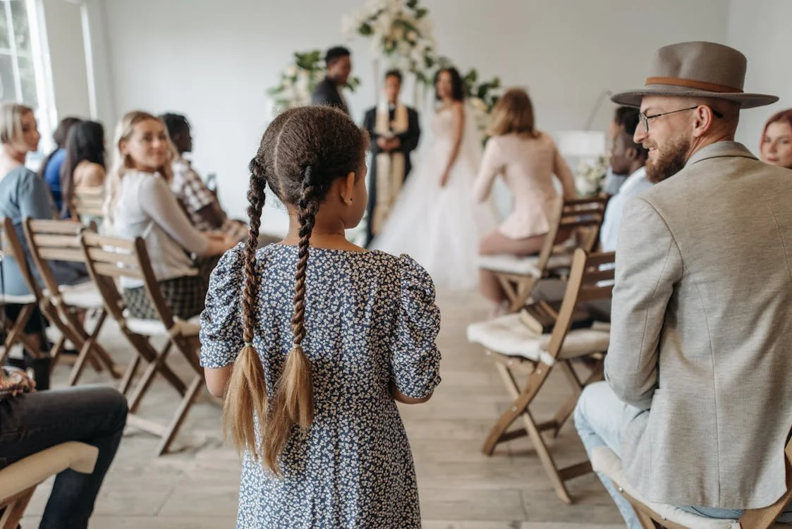 Met je kind naar een bruiloft: zo maak je deze grote dag autisme-proof