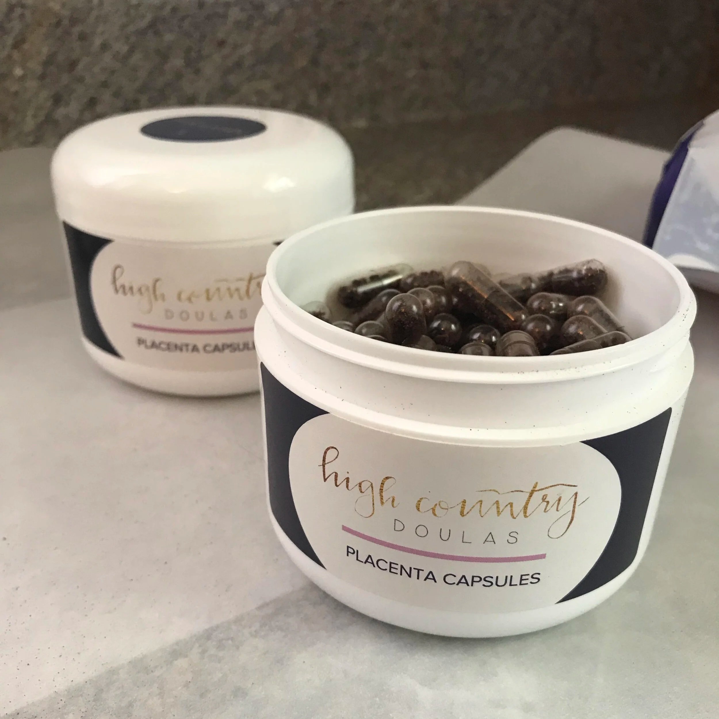 high country placenta capsules.jpg