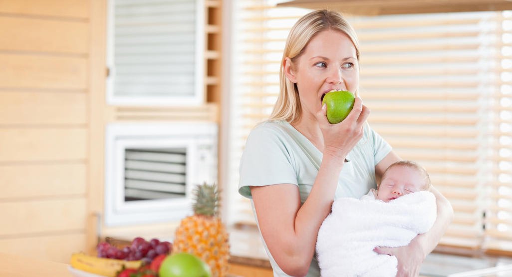 Postpartum Nutrition: What to Eat After You Give Birth?