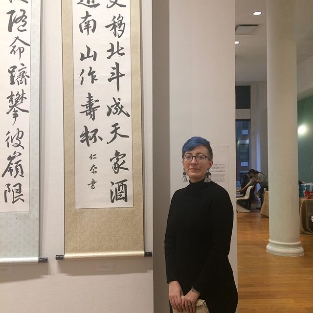 ‪Me, next to one of my pieces, and a few more shots of the space. If you&rsquo;re in NYC, the exhibition runs until Wednesday next week, at Tenri near Union Square! #書道 #書 ‬