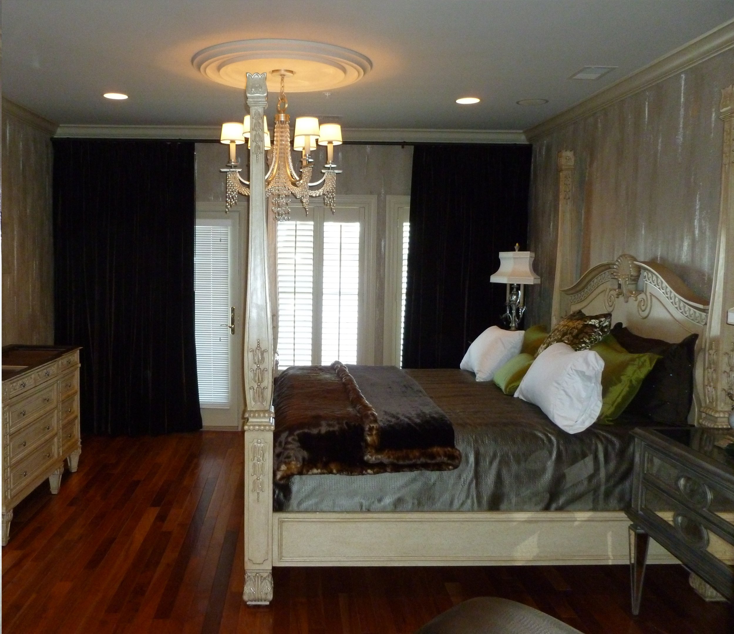 Tuscan Style Hand Painted Walls