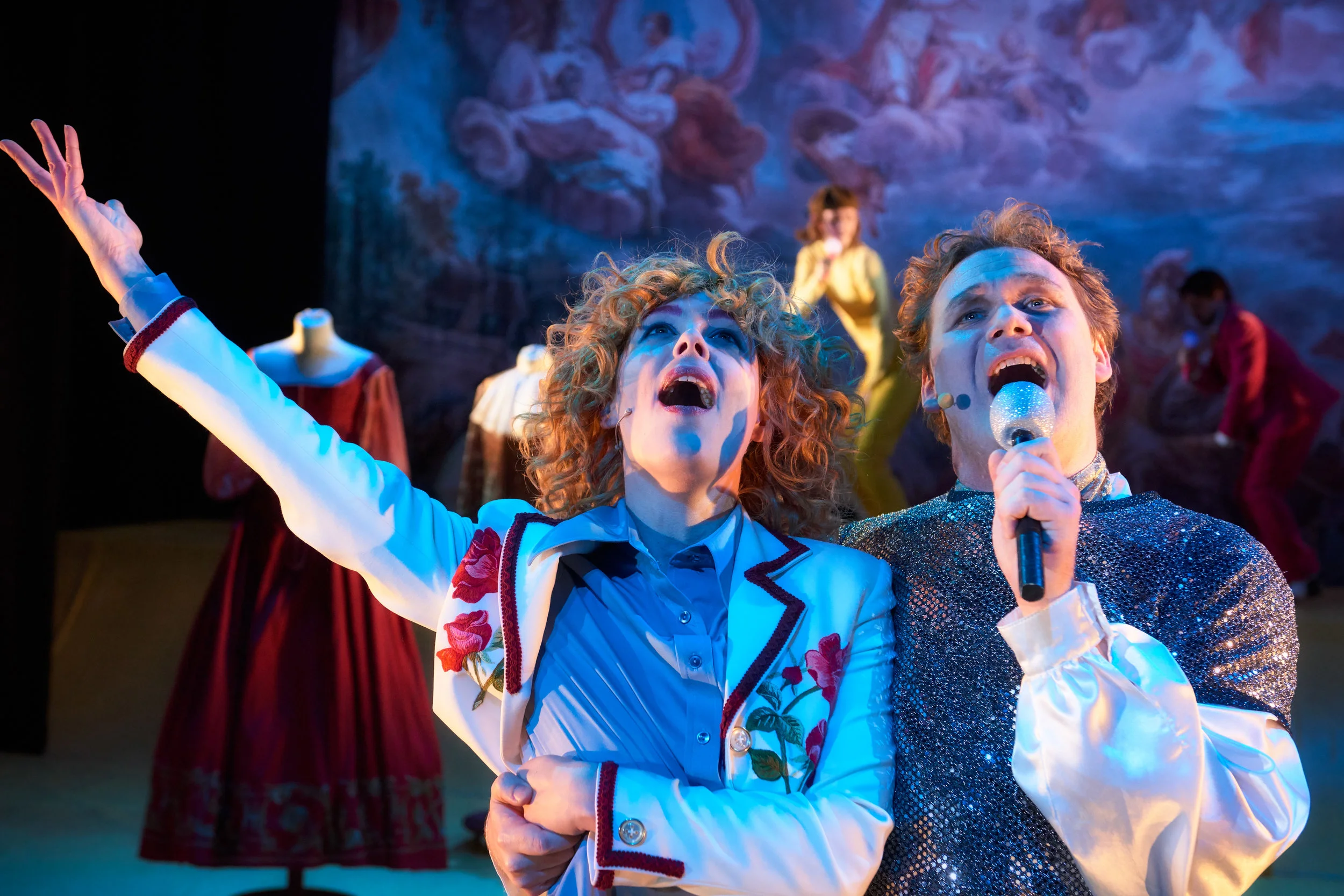 Keiserens klær sitter ikke helt