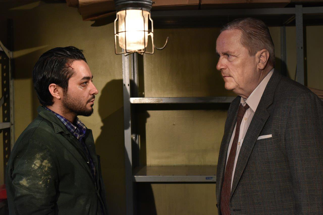 Den syriske flyktningen Khaleed (Sherwan Haji) og restauranteieren Wickström (Sakari Kuosmanen).