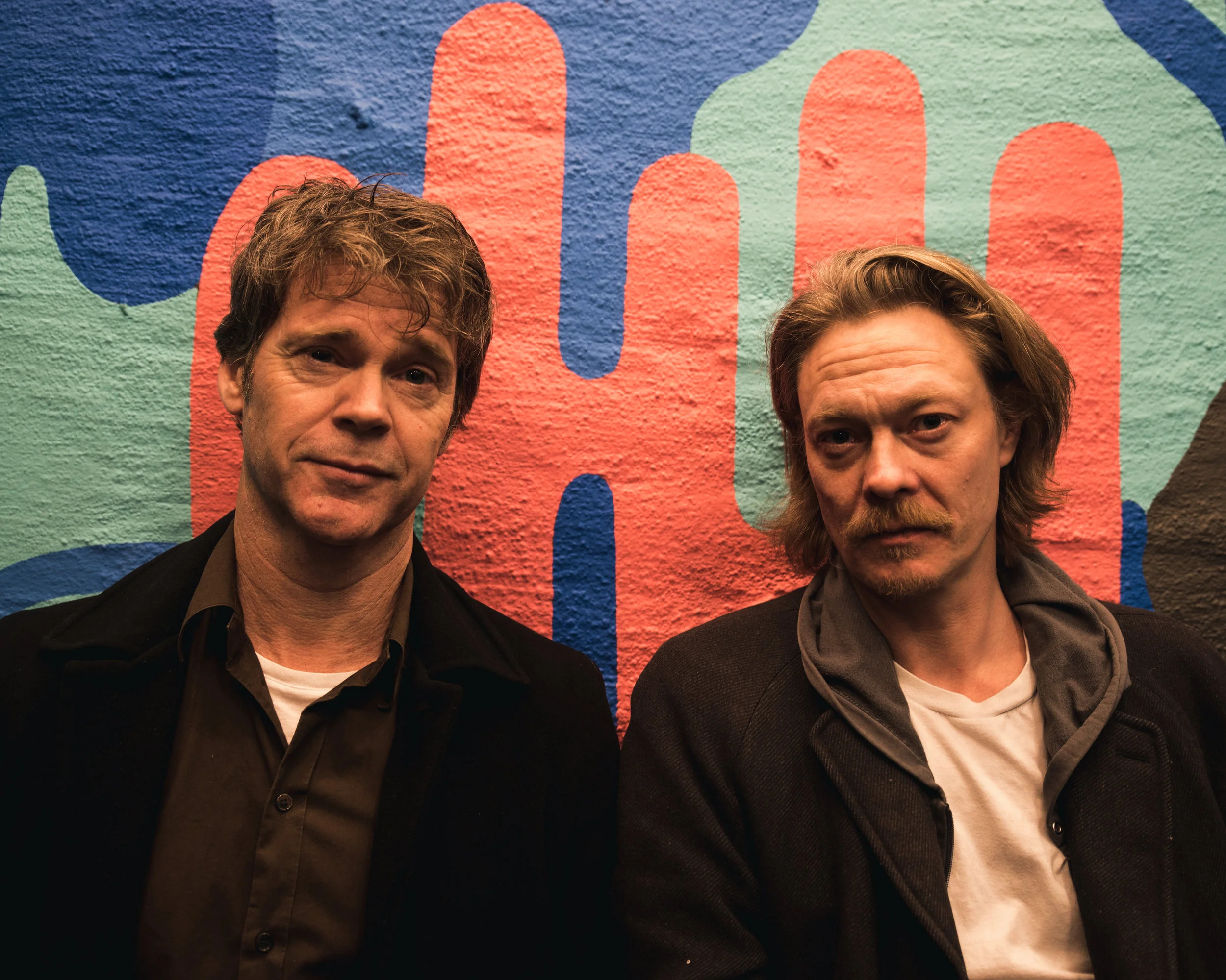 - Vi krangler masse, men jeg har stor tillit til regissør Arild Andresen, sier Joner. (Foto: Filmweb.no)