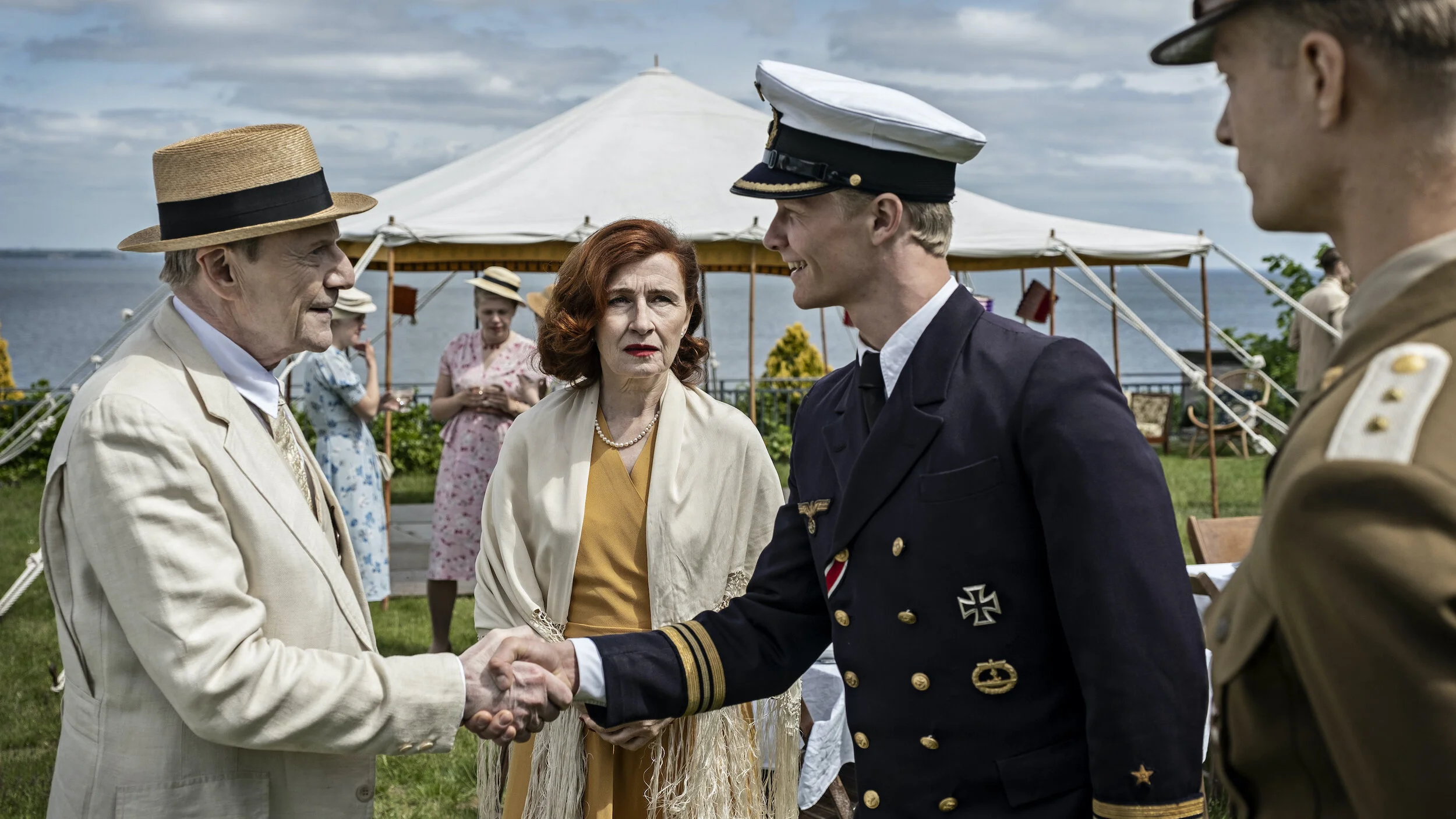 Rett og galt i forbannede krigsår