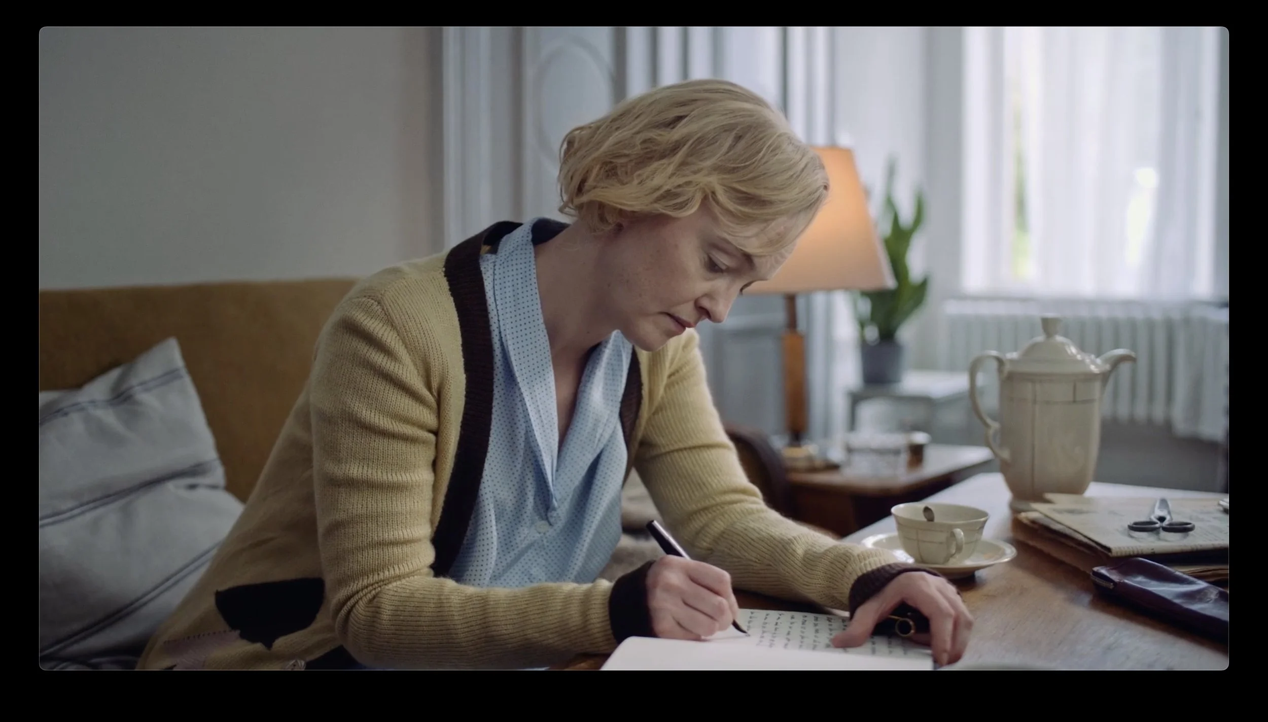 Astrid Lindgrens krigsdagbok i svensk idyll