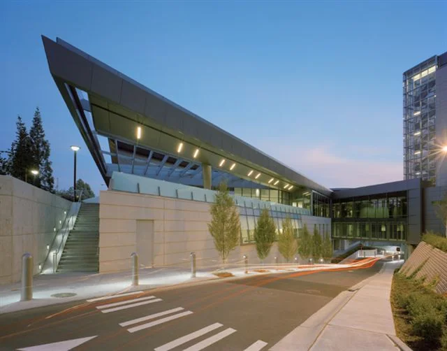 UWMC Surgery Pavilion.JPG