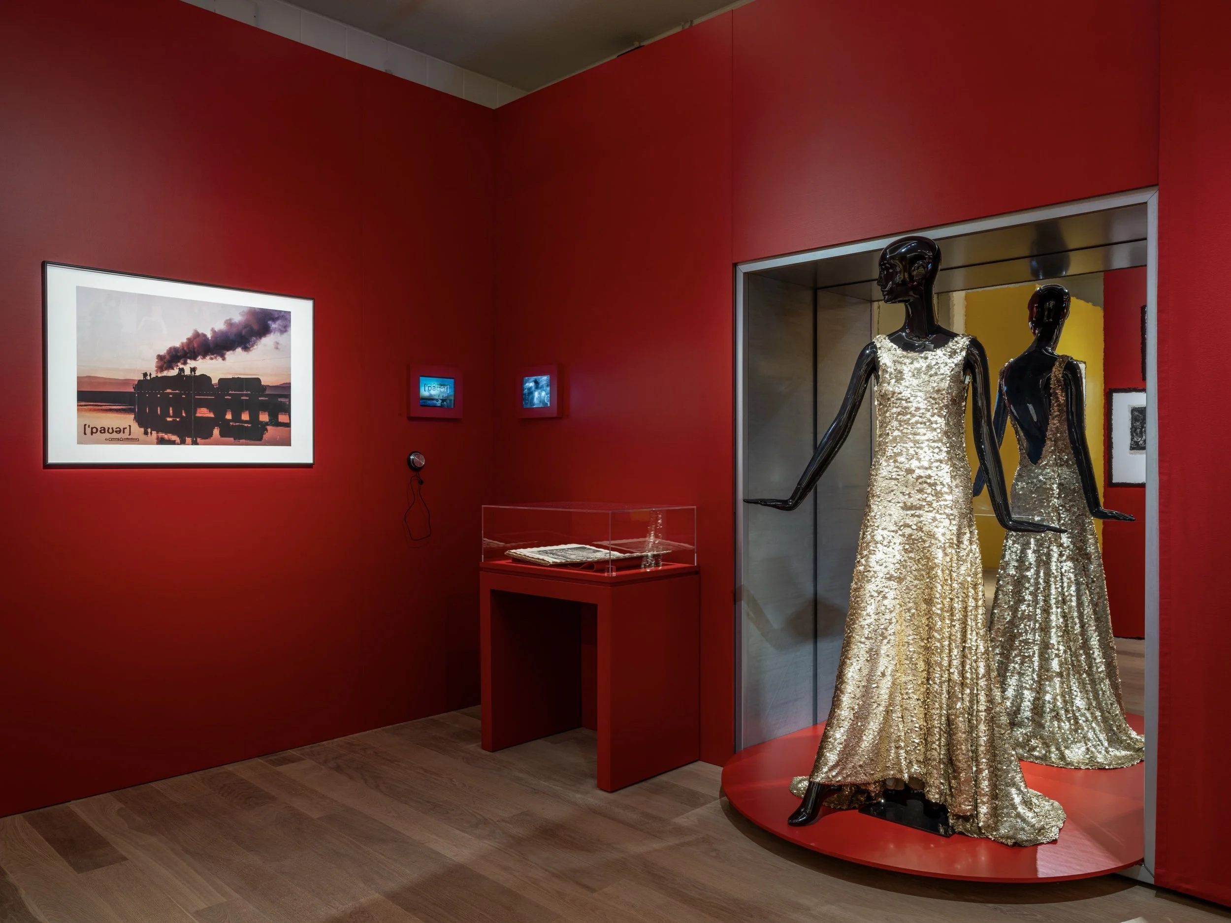 Kunstbar-Contemporary-Art_DSF5428_HR (1).jpg