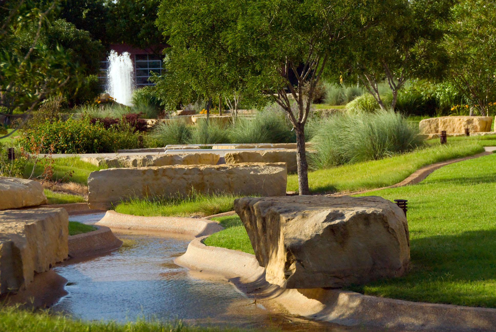 ALLEN CITY HALL & CIVIC PLAZA