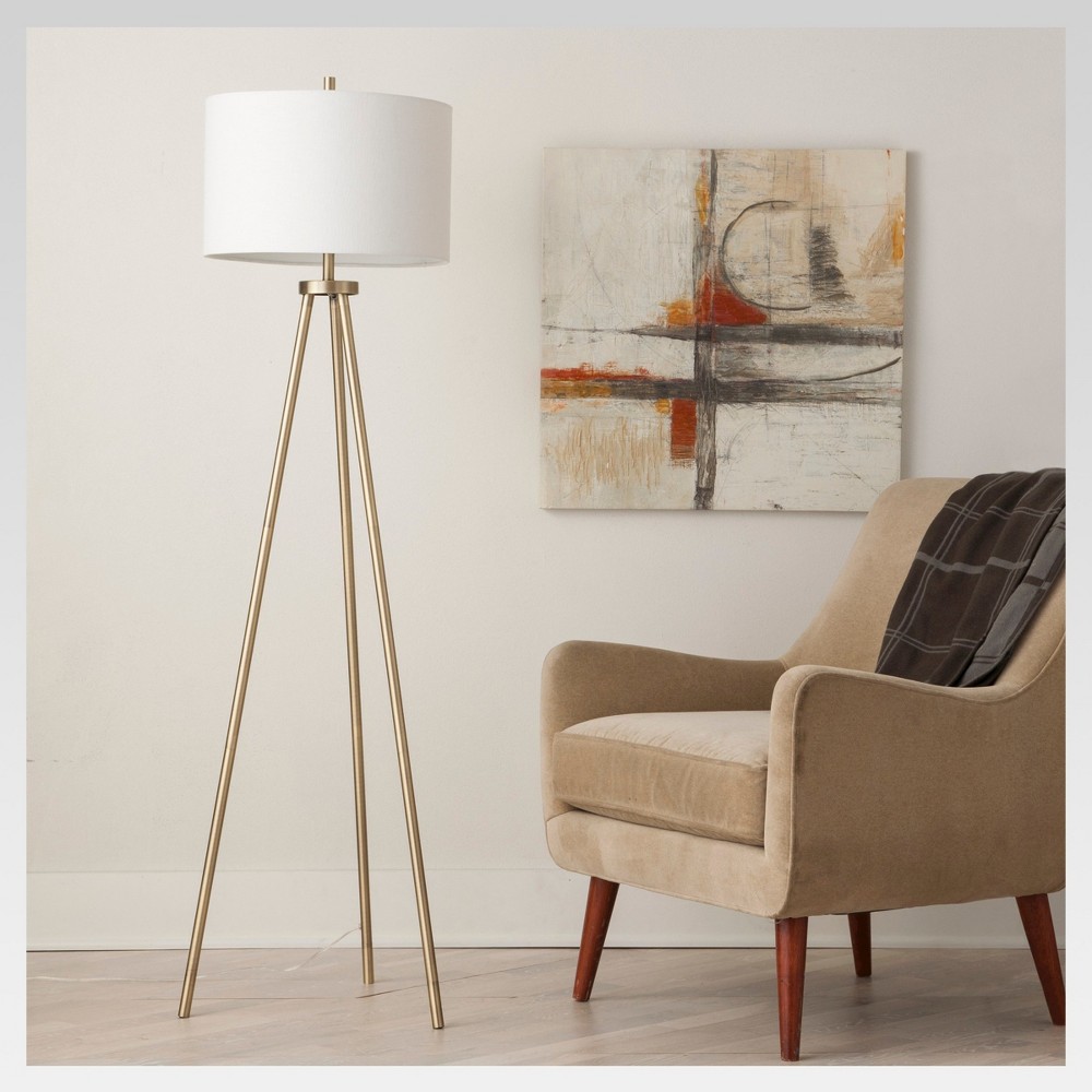 Tripod Lamp