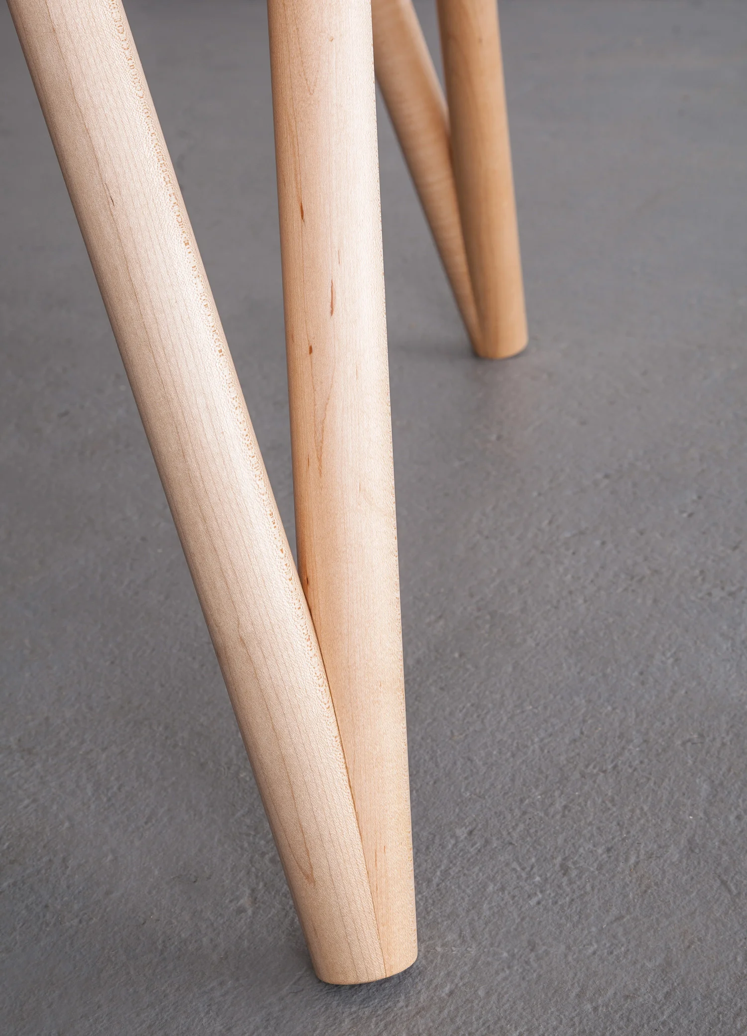 Hair Pin Table 52 by David Gaynor Design
