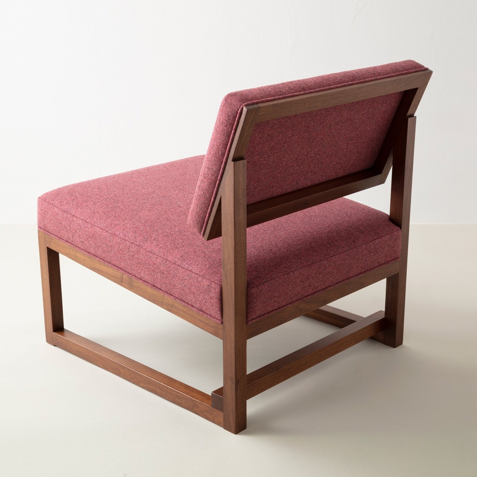 SQ_Lounge_Chair2_Walnut_WEB.jpg