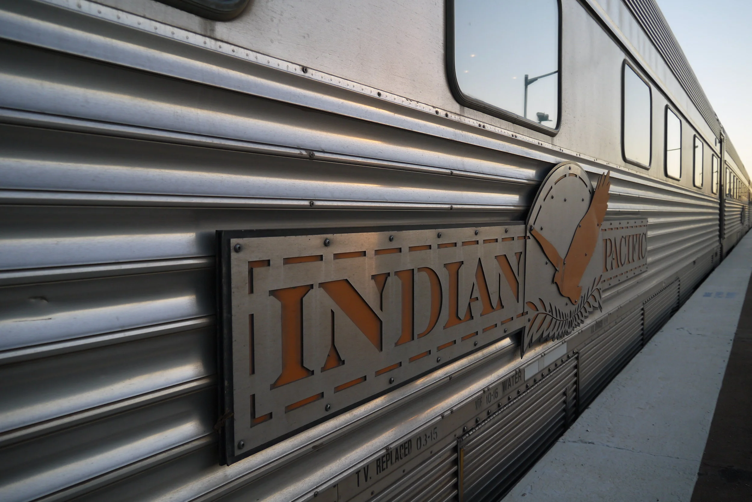 Kedeng kedeng: The Indian Pacific