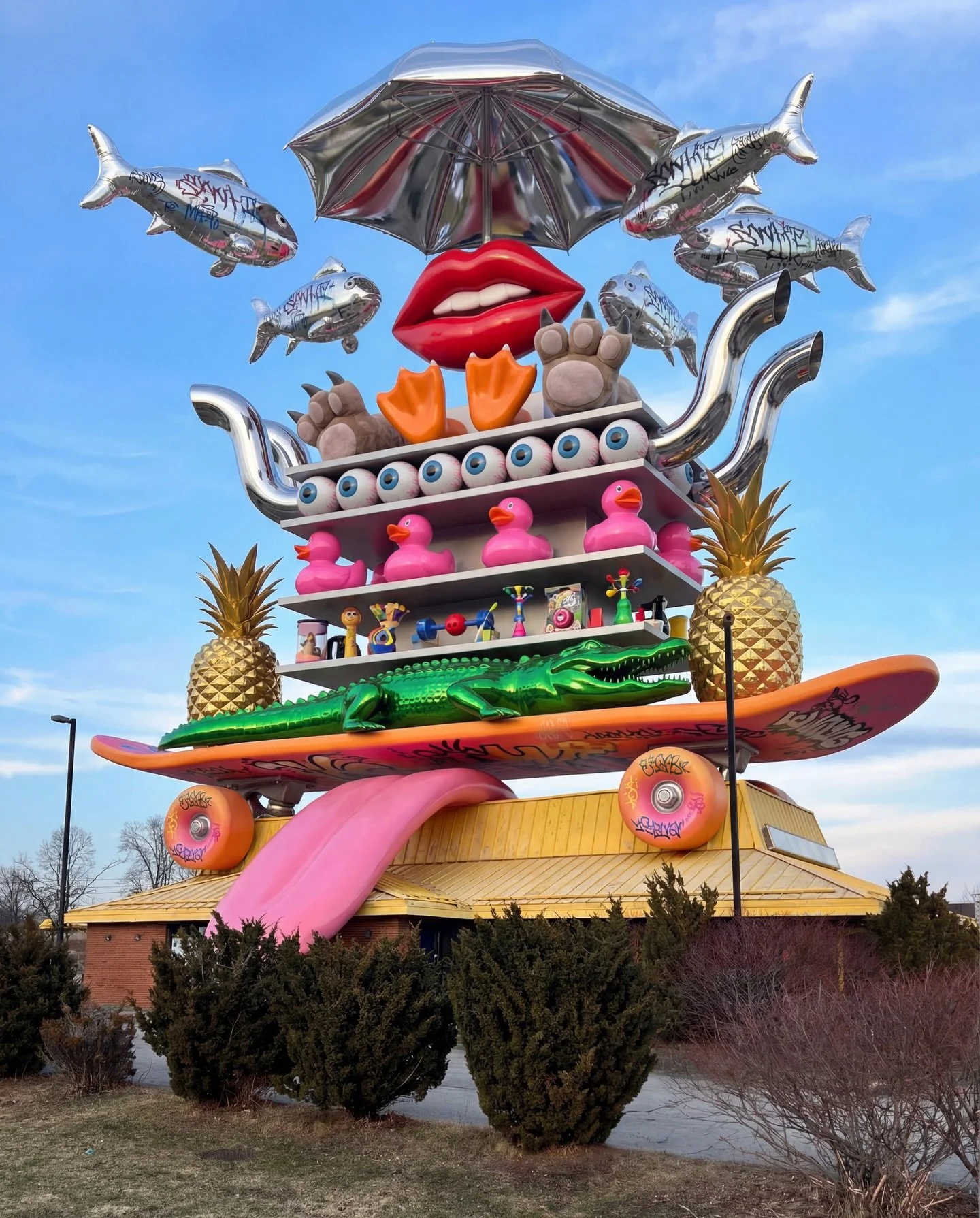 Rooftop View

2026

#Anchorball
#LargeScaleSculpture
#PublicArt
#MonumentalArt
#ArtInPublicSpace
&copy;2026 Ken Kelleher. All rights reserved.
@anchorball / @sol.kelleher