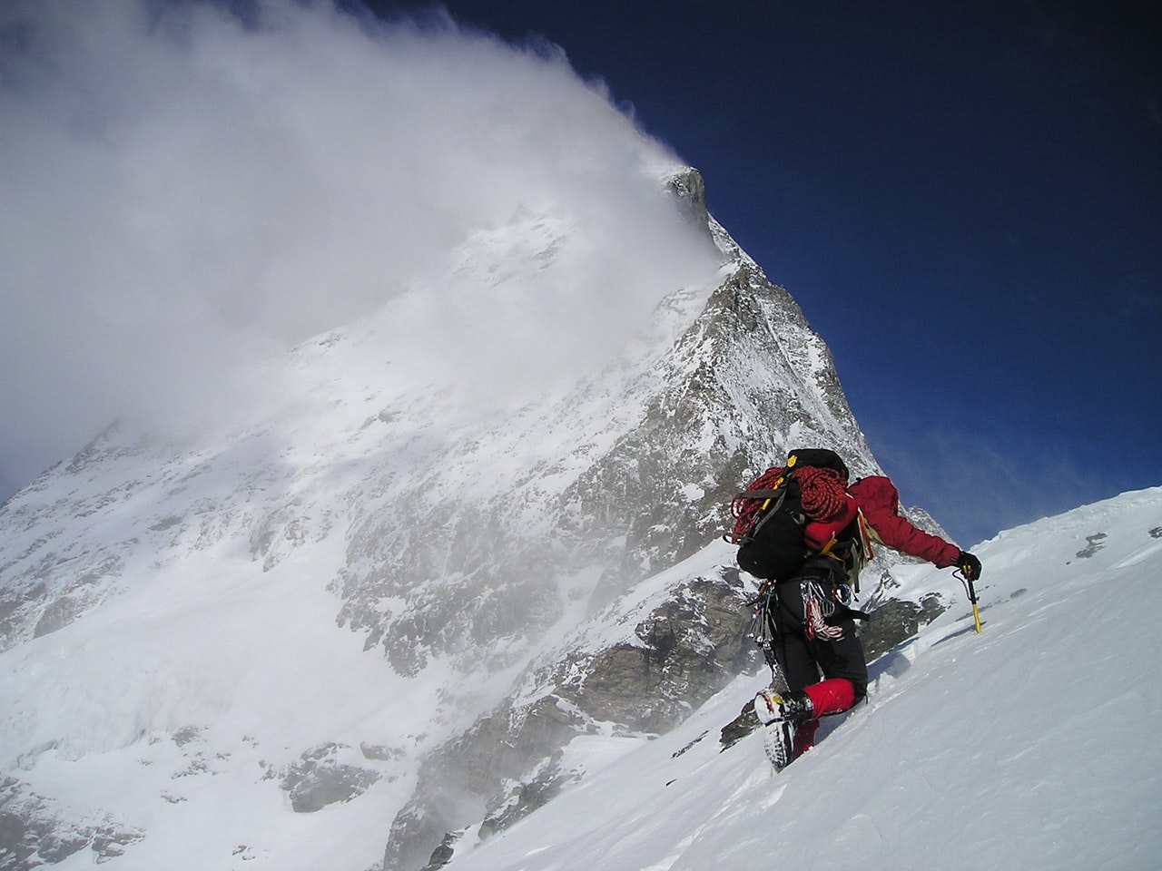 matterhorn-hornligrat-cold-climb-53213.jpeg
