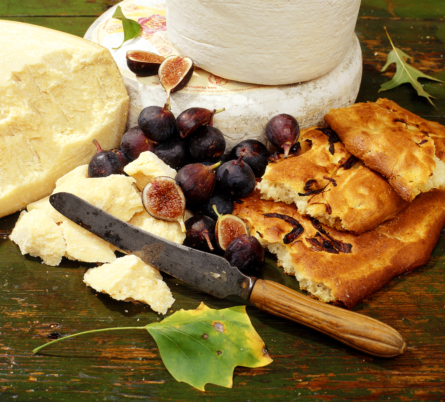 BreadCheeseFigs.jpg
