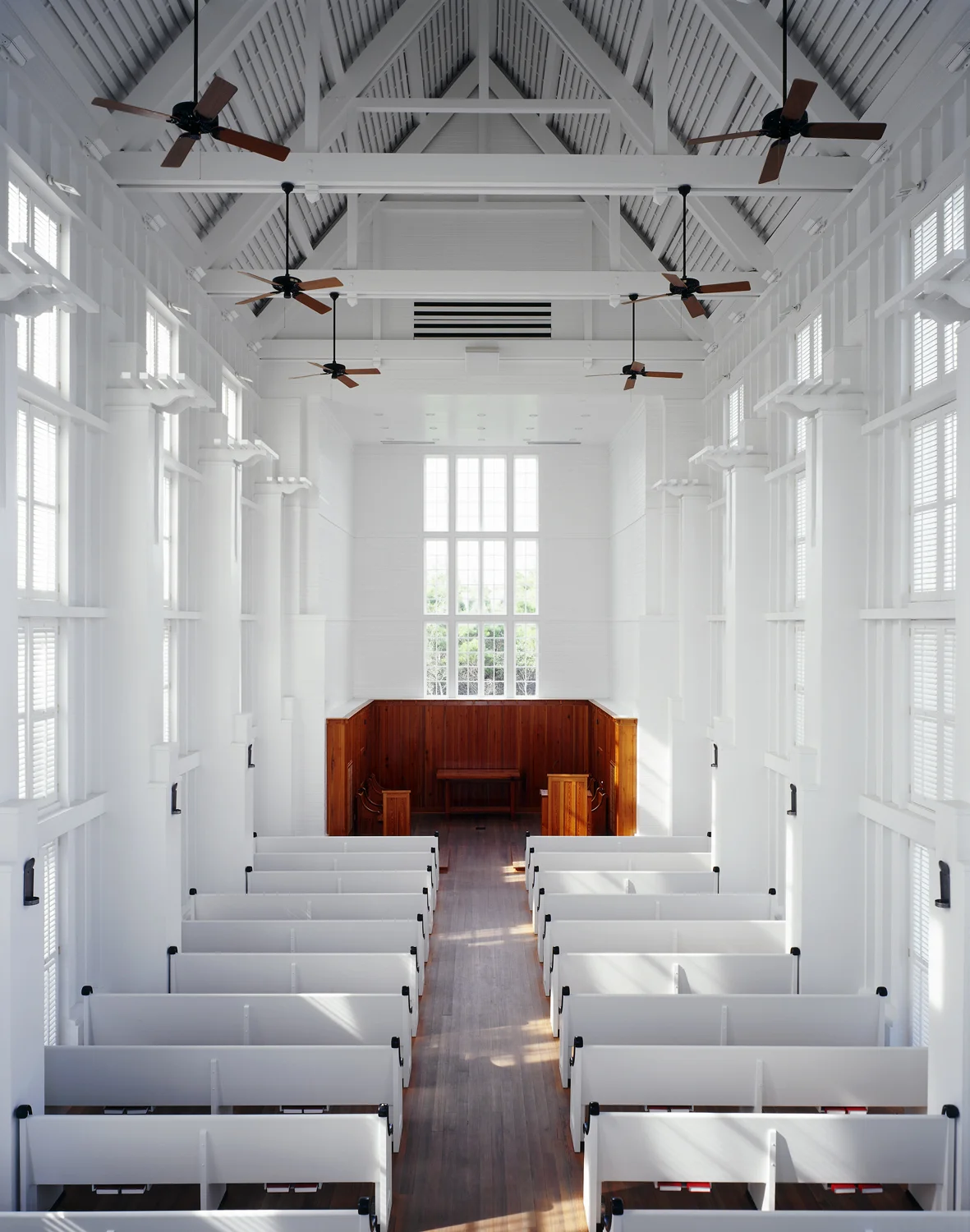 ChapelIntN.jpg