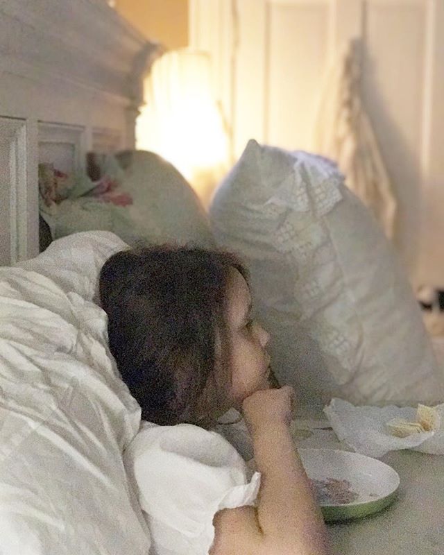 It's been a very long time since this little girlie has had the dreaded stomach bug...so we're nibbling saltines and watching Little Bear and laying low. Have a blessed Monday, friends🌸 #rosewatercottage #rainydaysandmondays #stomachvirusisnofun #no