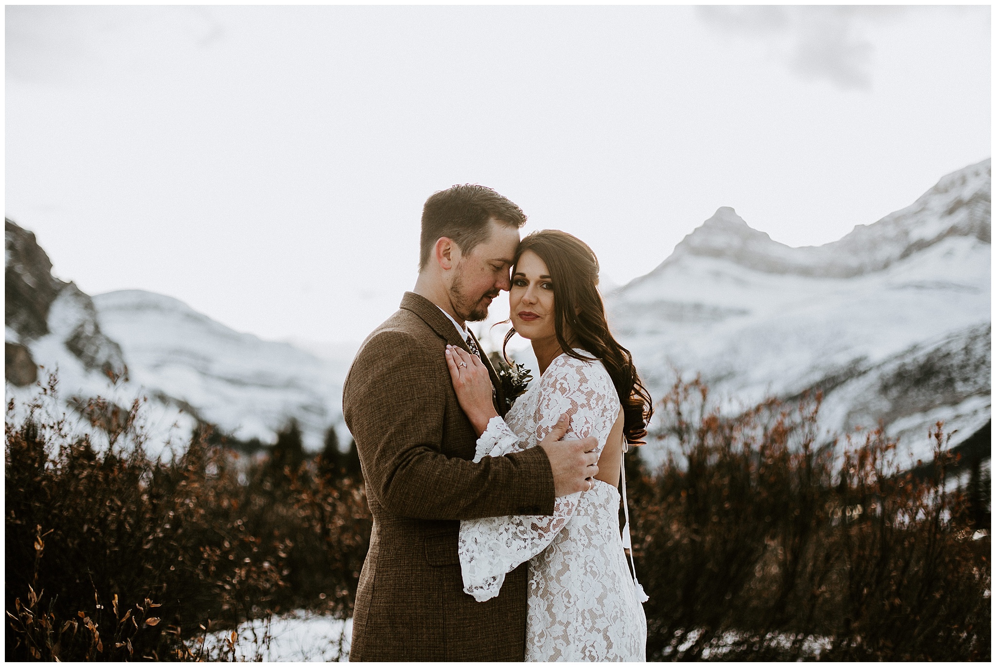 A winter wedding at Bow Lake in Jasper 