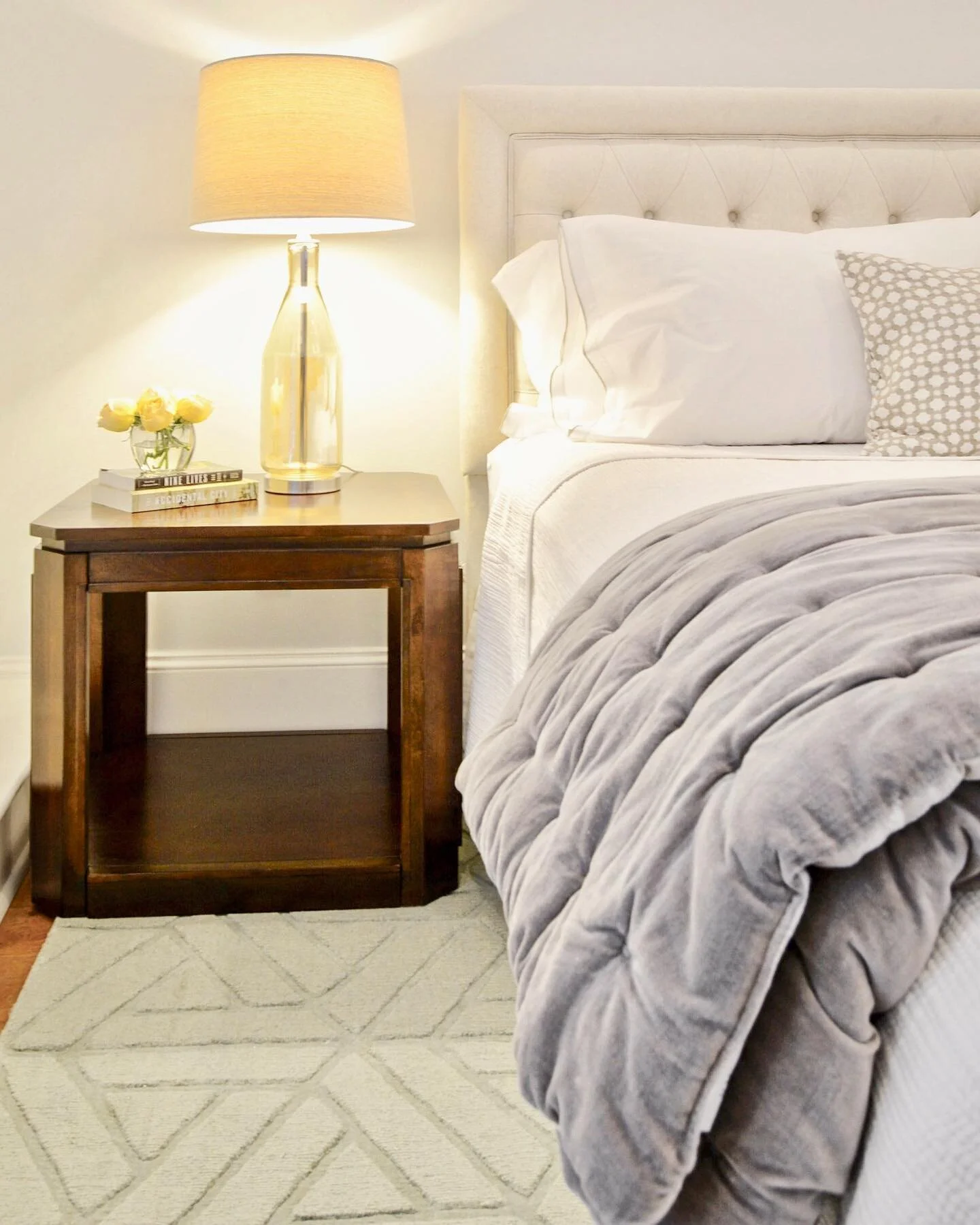 It&rsquo;s a pretty gloomy day here in New Orleans - thank goodness this #cozybedroom setup is in my clients&rsquo; home and not mine... 😴