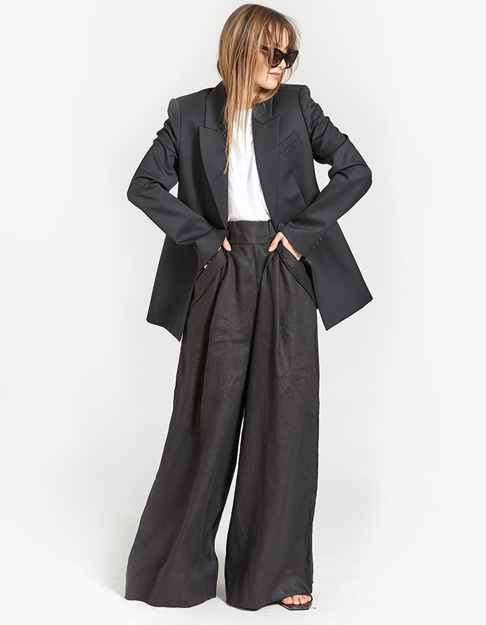 aje19aj3024-blk_.jpg