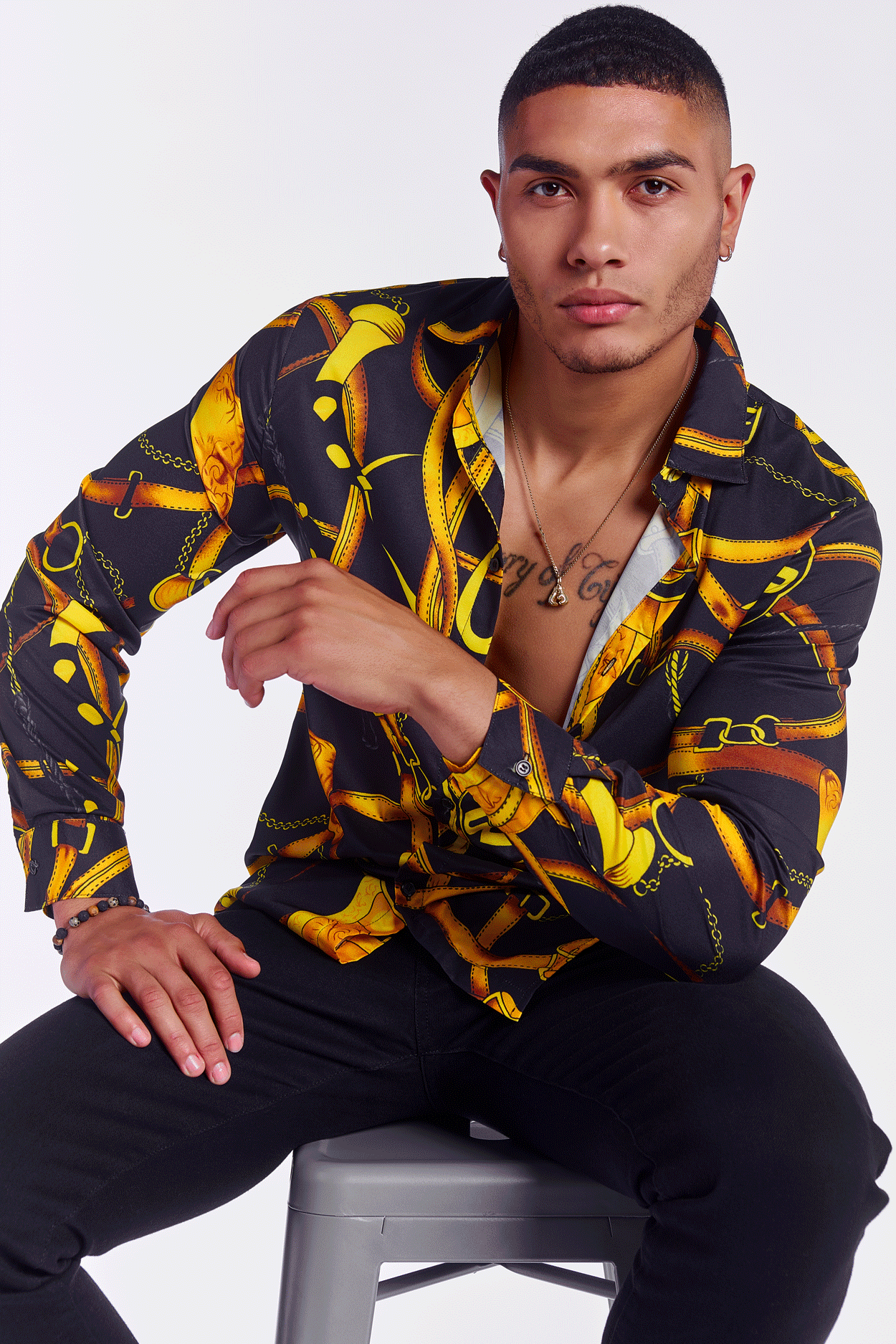05-24-19_Content_JP_Versace5190_JK.gif