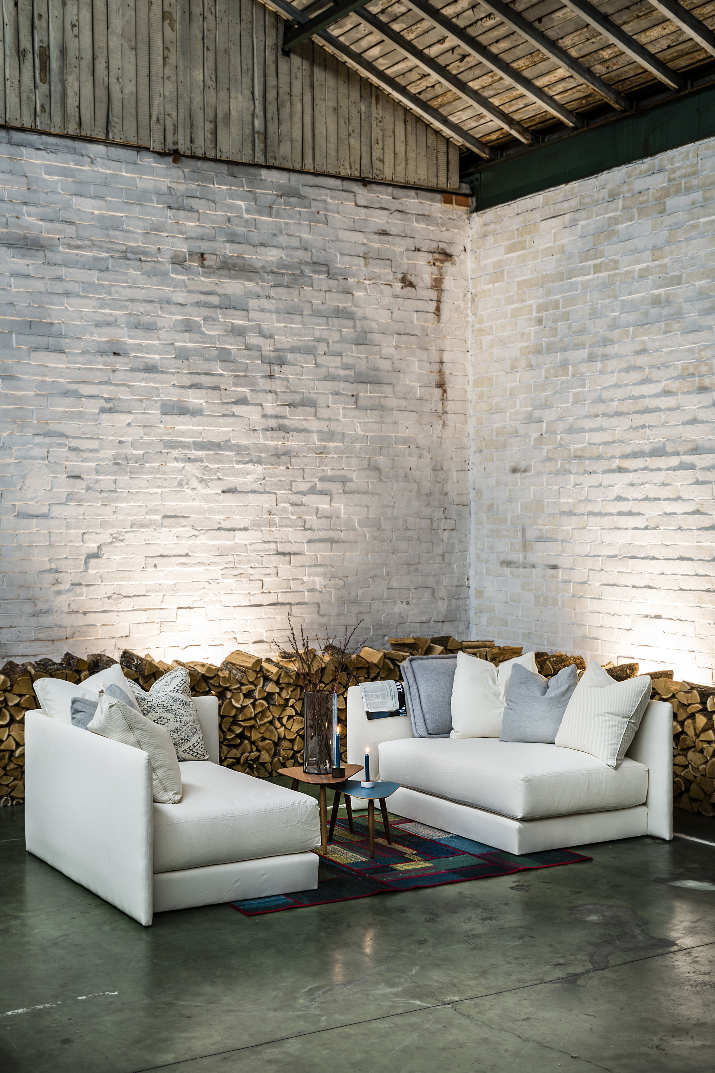 Verellen Kate Chaise - Setting.jpg