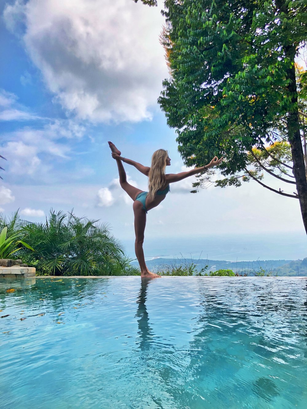 Yoga Pose Costa Rica: Vista Celestial 