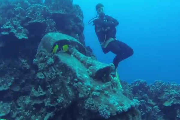 Similar statue at the 10,000-year-old underwater monument off the coast of the Yonaguni, Japan, the southernmost of the Ryukyu Islands