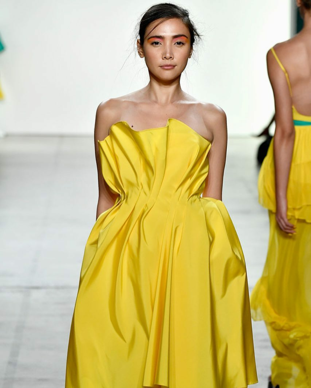 Stephanie Retuya at Leanne Marshall SS18