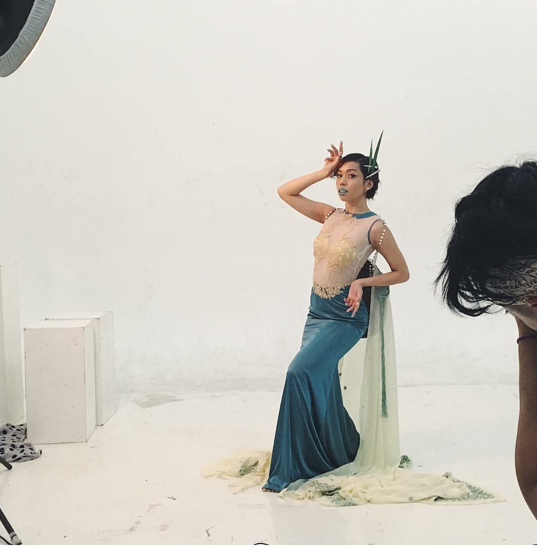 On set / Photo courtesy of Pineapple Lab