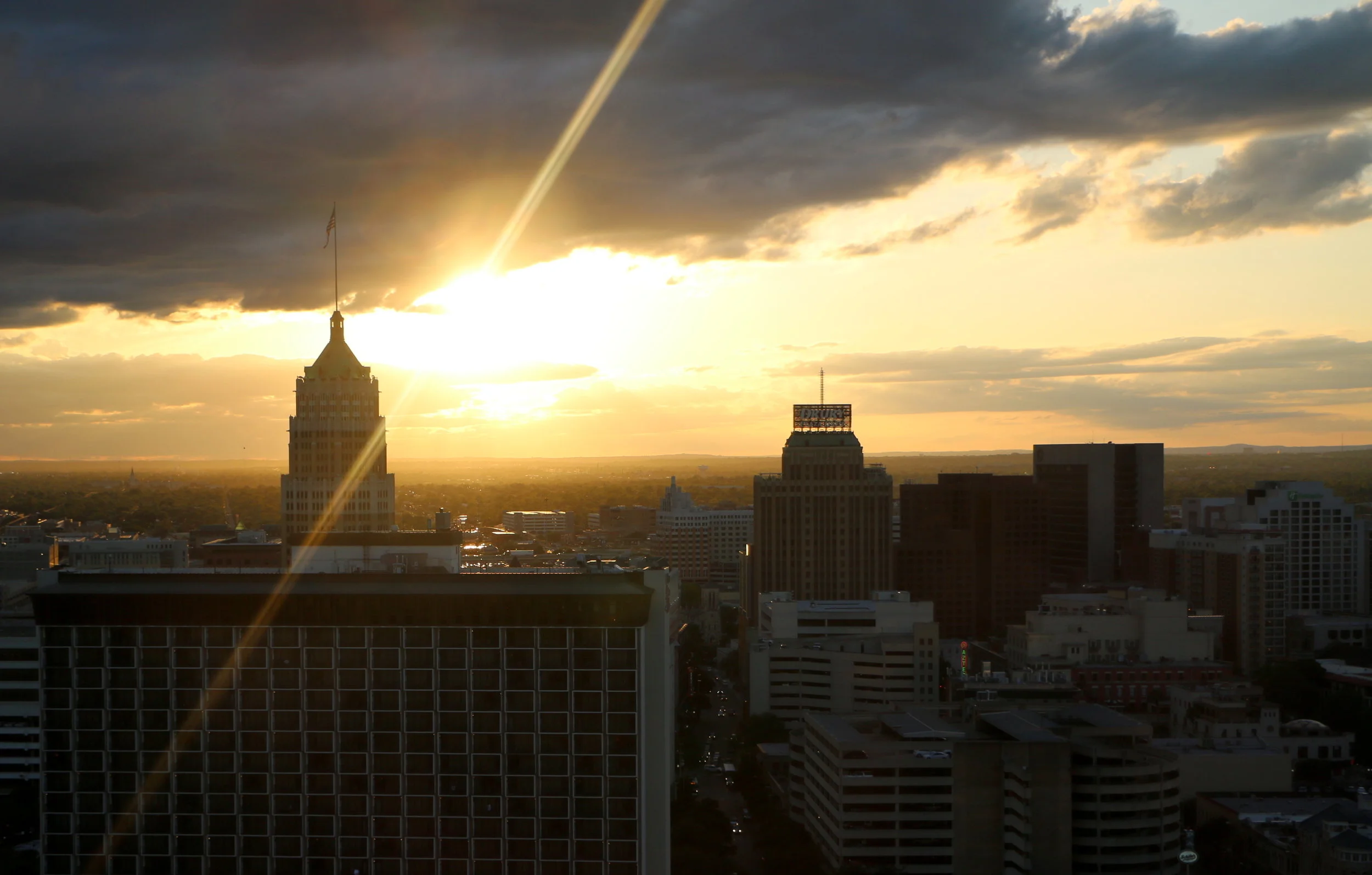 General Grand Hyatt San Antonio Sunset.JPG