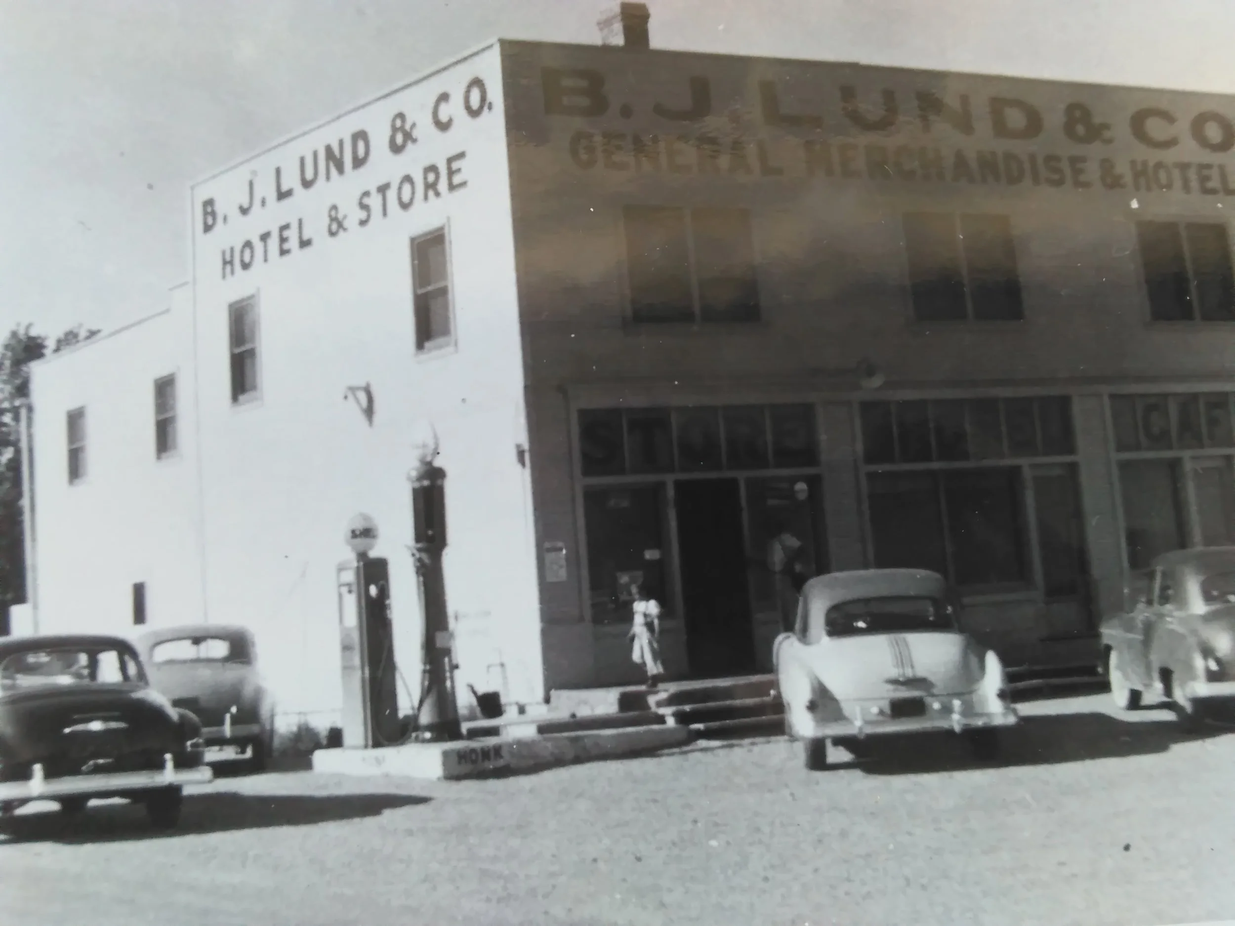 B.J. Lund Store, 1940's