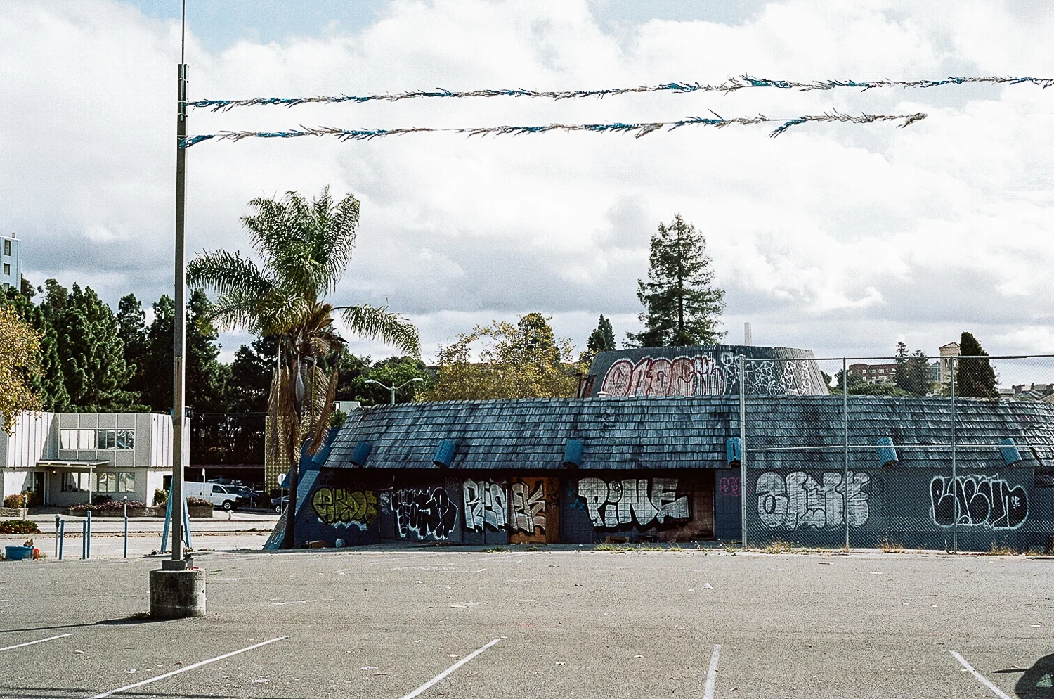 2016-11-08_35MM_SF-Chico_CA_6080_006_Web_v1.jpg