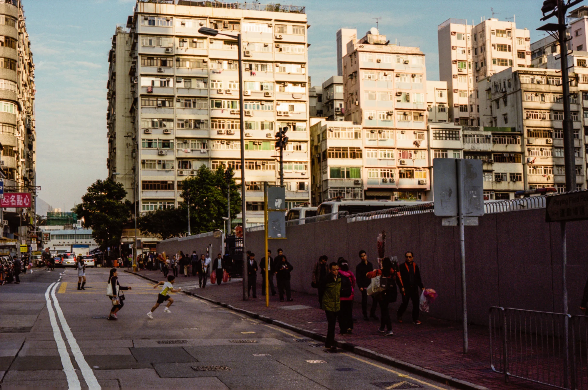 2017-01-25_35mm_AsiaTour_R16_01_Web_v01.jpg