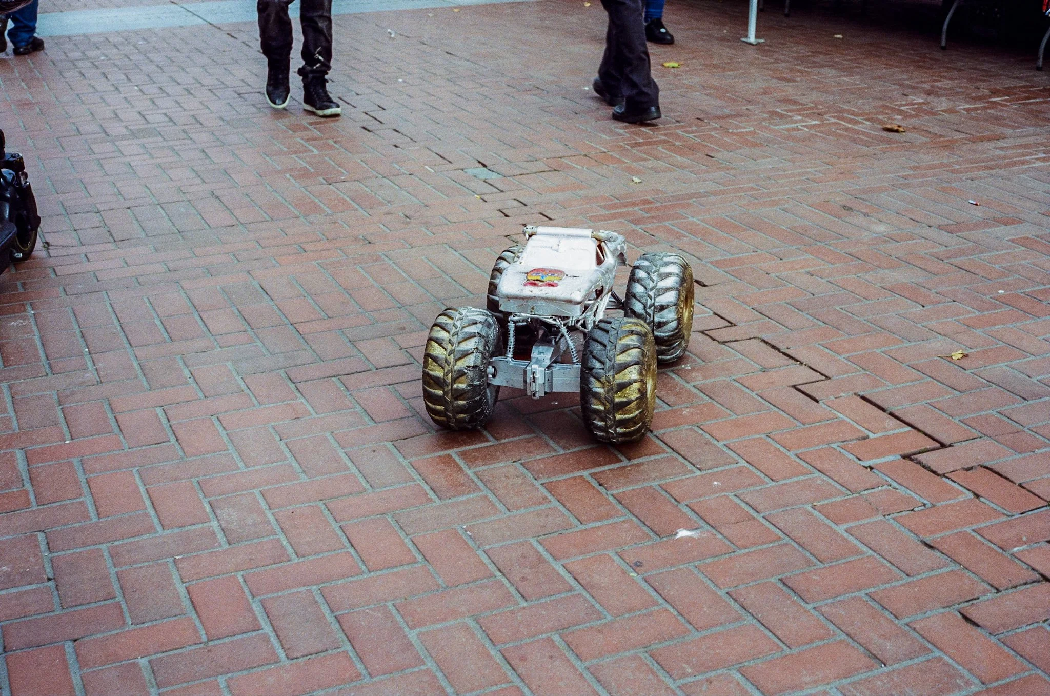 30-2022-11-11_35MM_CA_R02-29.jpg